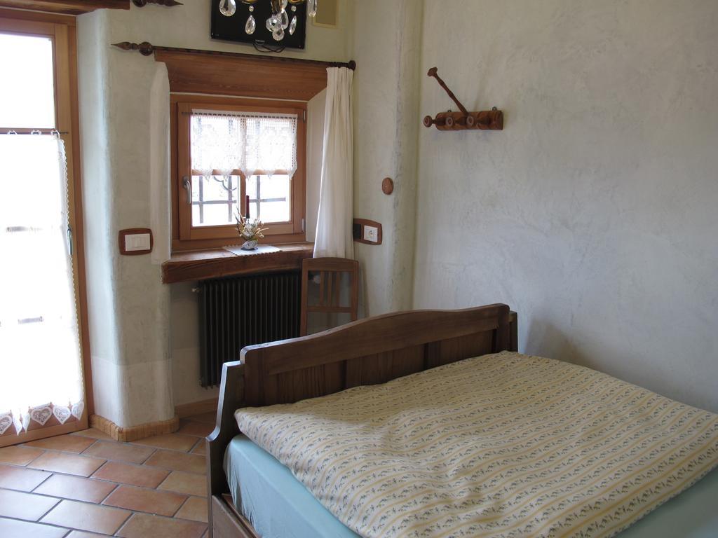 Agriturismo Alpenvidehof Villa Coredo Kamer foto