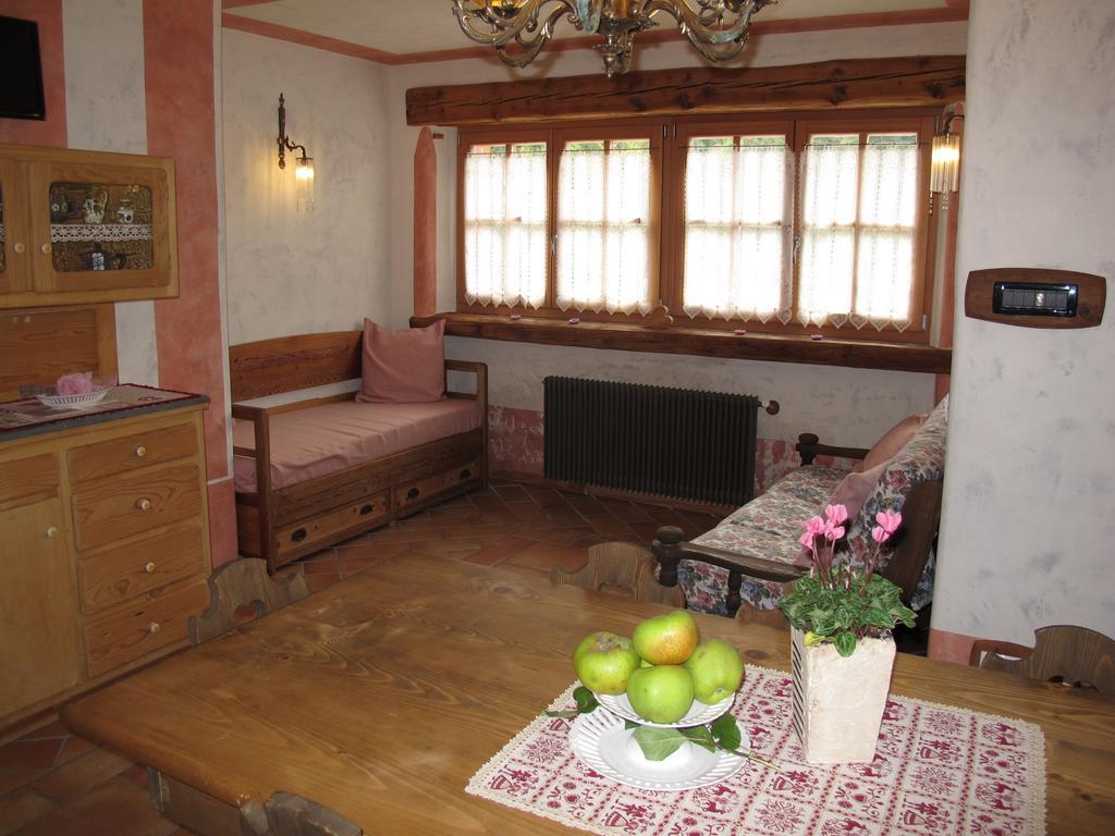 Agriturismo Alpenvidehof Villa Coredo Kamer foto